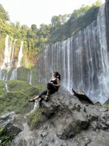 Read more about the article Air Terjun Tumpak Sewu: Pesona Niagara dari Lumajang yang Wajib Dikunjungi